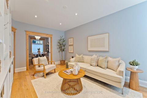 Photo 12 at 7 Wallace Avenue, Junction, Toronto