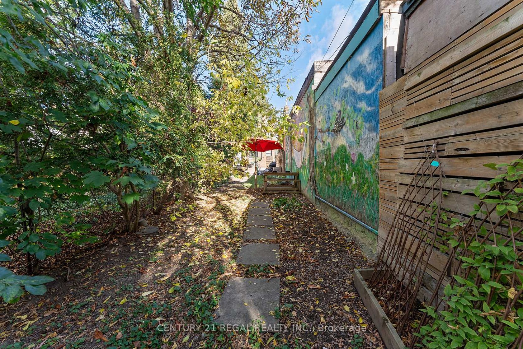 Photo 41 at 7 Wallace Avenue, Junction, Toronto Photo 41 at 7 Wallace Avenue, Junction, Toronto