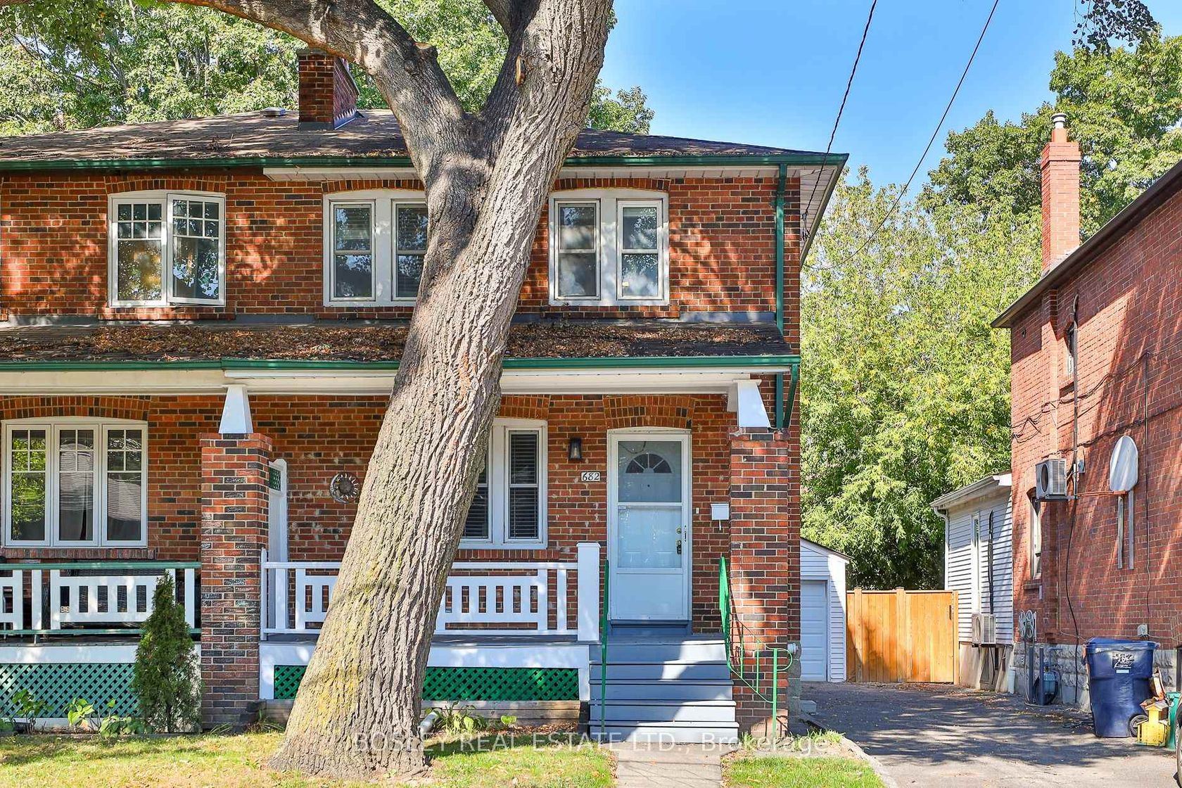 682 Hillsdale Avenue E, Mount Pleasant East, Toronto 