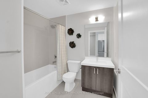 Photo 14 at 1508 - 7895 Jane Street, Concord, Vaughan