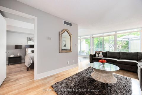 Photo 6 at 126 - 550 Queens Quay W, Waterfront Communities C1, Toronto