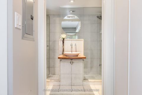 Photo 27 at 126 - 550 Queens Quay W, Waterfront Communities C1, Toronto