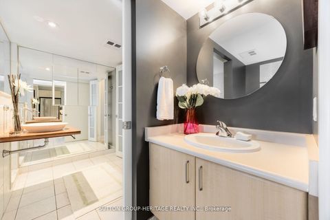 Photo 31 at 126 - 550 Queens Quay W, Waterfront Communities C1, Toronto