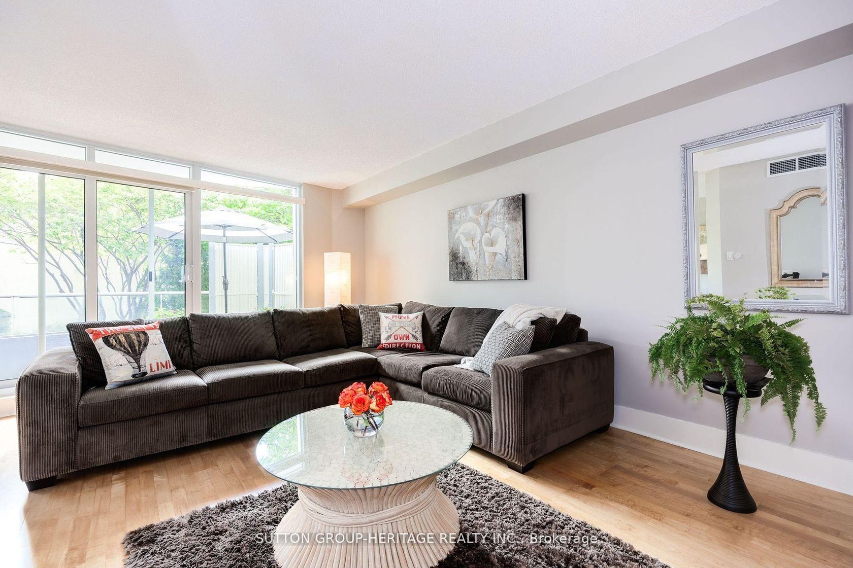 Photo 2 at 126 - 550 Queens Quay W, Waterfront Communities C1, Toronto Photo 2 at 126 - 550 Queens Quay W, Waterfront Communities C1, Toronto