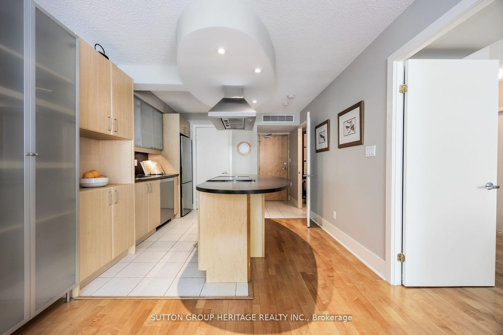 Photo 13 at 126 - 550 Queens Quay W, Waterfront Communities C1, Toronto Photo 13 at 126 - 550 Queens Quay W, Waterfront Communities C1, Toronto