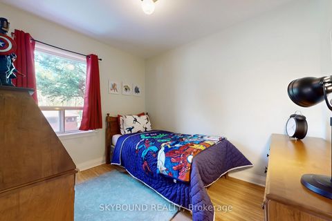 Photo 17 at 139 Tower Drive, Maryvale, Toronto