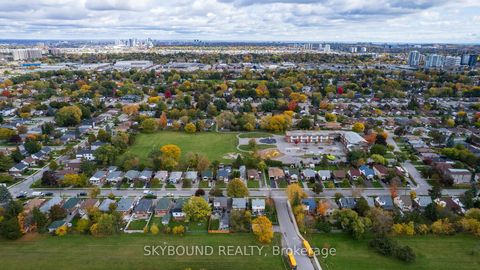 Photo 36 at 139 Tower Drive, Maryvale, Toronto