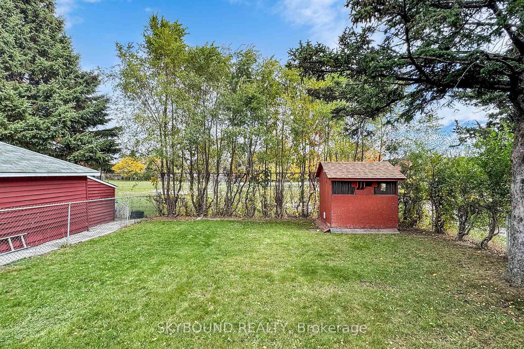 Photo 32 at 139 Tower Drive, Maryvale, Toronto Photo 32 at 139 Tower Drive, Maryvale, Toronto