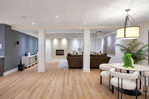 Photo 33 at 8 Harrison Road, Windfields, Toronto