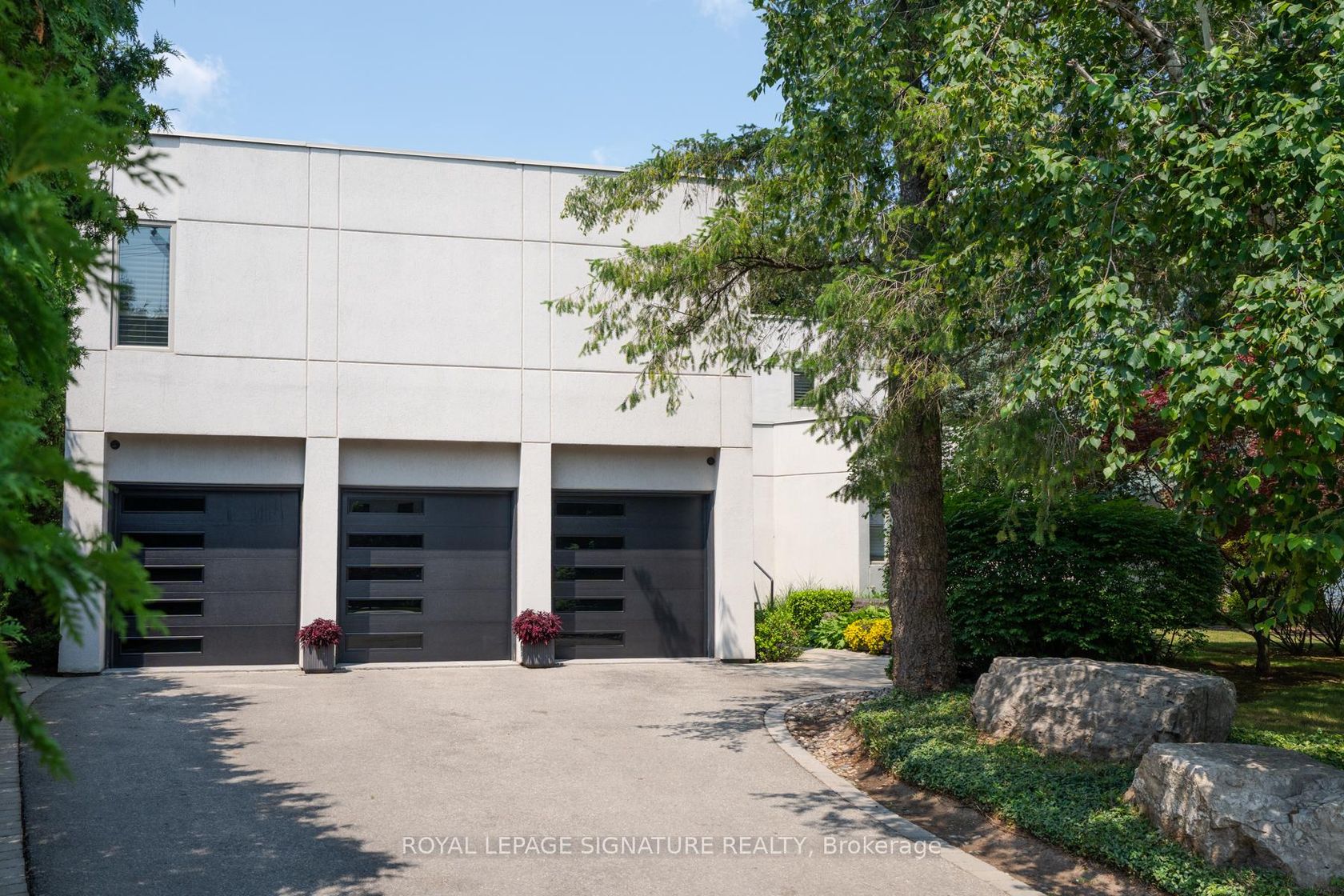 Photo 3 at 8 Harrison Road, Windfields, Toronto Photo 3 at 8 Harrison Road, Windfields, Toronto