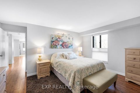 Photo 7 at 104 - 15390 Yonge Street, Aurora Heights, Aurora