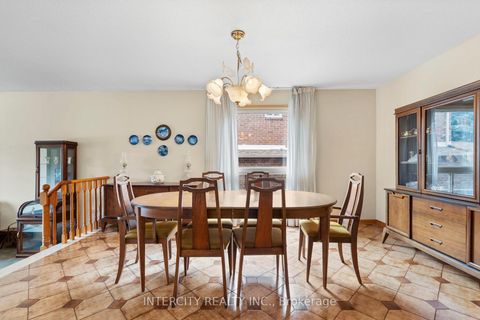 Photo 8 at 64 Brandy Crescent, East Woodbridge, Vaughan