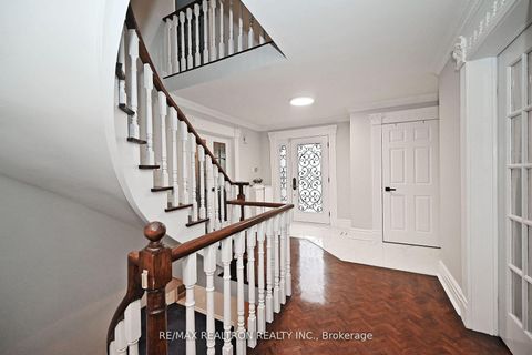 Photo 6 at 427 Mill Street, Mill Pond, Richmond Hill