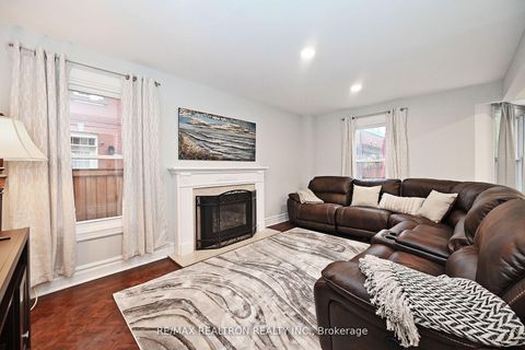 Photo 22 at 427 Mill Street, Mill Pond, Richmond Hill