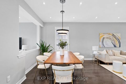 Photo 6 at 61 Timbercreek Court, L'Amoreaux, Toronto