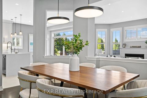 Photo 7 at 61 Timbercreek Court, L'Amoreaux, Toronto