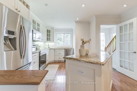 Photo 11 at 47 Breadner Drive, Richview, Toronto
