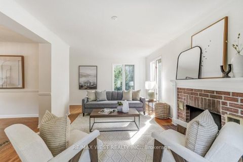 Photo 17 at 47 Breadner Drive, Richview, Toronto