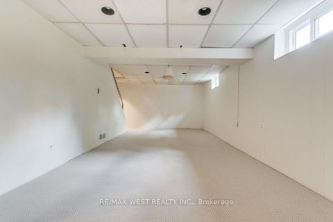 Photo 28 at 47 Breadner Drive, Richview, Toronto