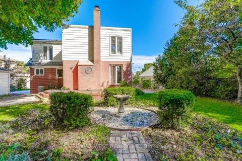 Photo 38 at 47 Breadner Drive, Richview, Toronto