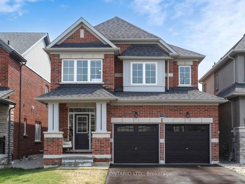 Photo 1 at 1347 Stevens Road, Alcona, Innisfil