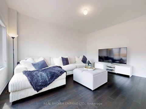 Photo 4 at 1347 Stevens Road, Alcona, Innisfil