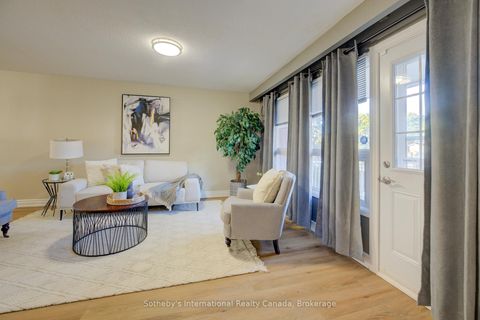 Photo 4 at 400 Cherokee Boulevard, Pleasant View, Toronto