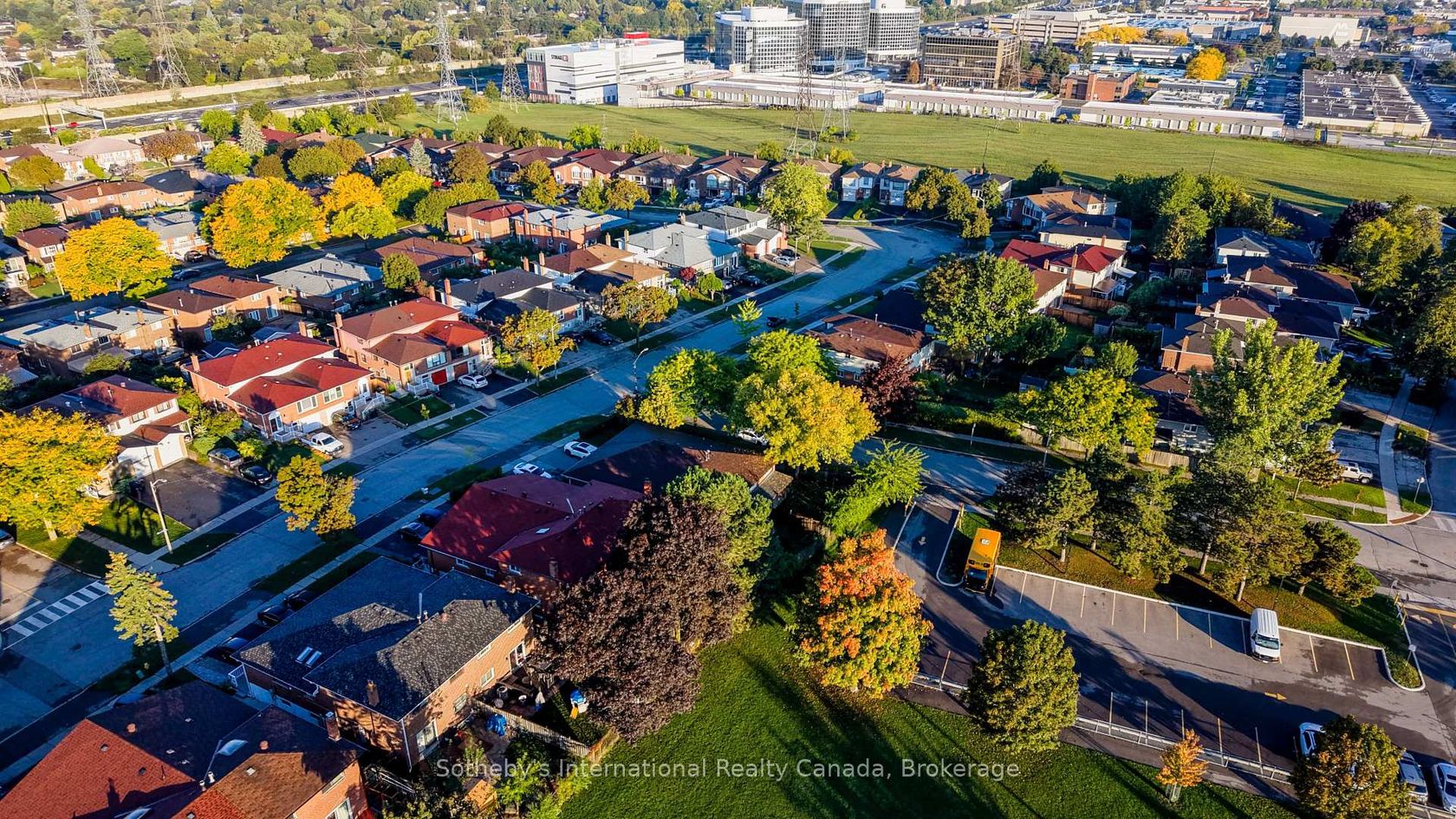 Photo 43 at 400 Cherokee Boulevard, Pleasant View, Toronto Photo 43 at 400 Cherokee Boulevard, Pleasant View, Toronto
