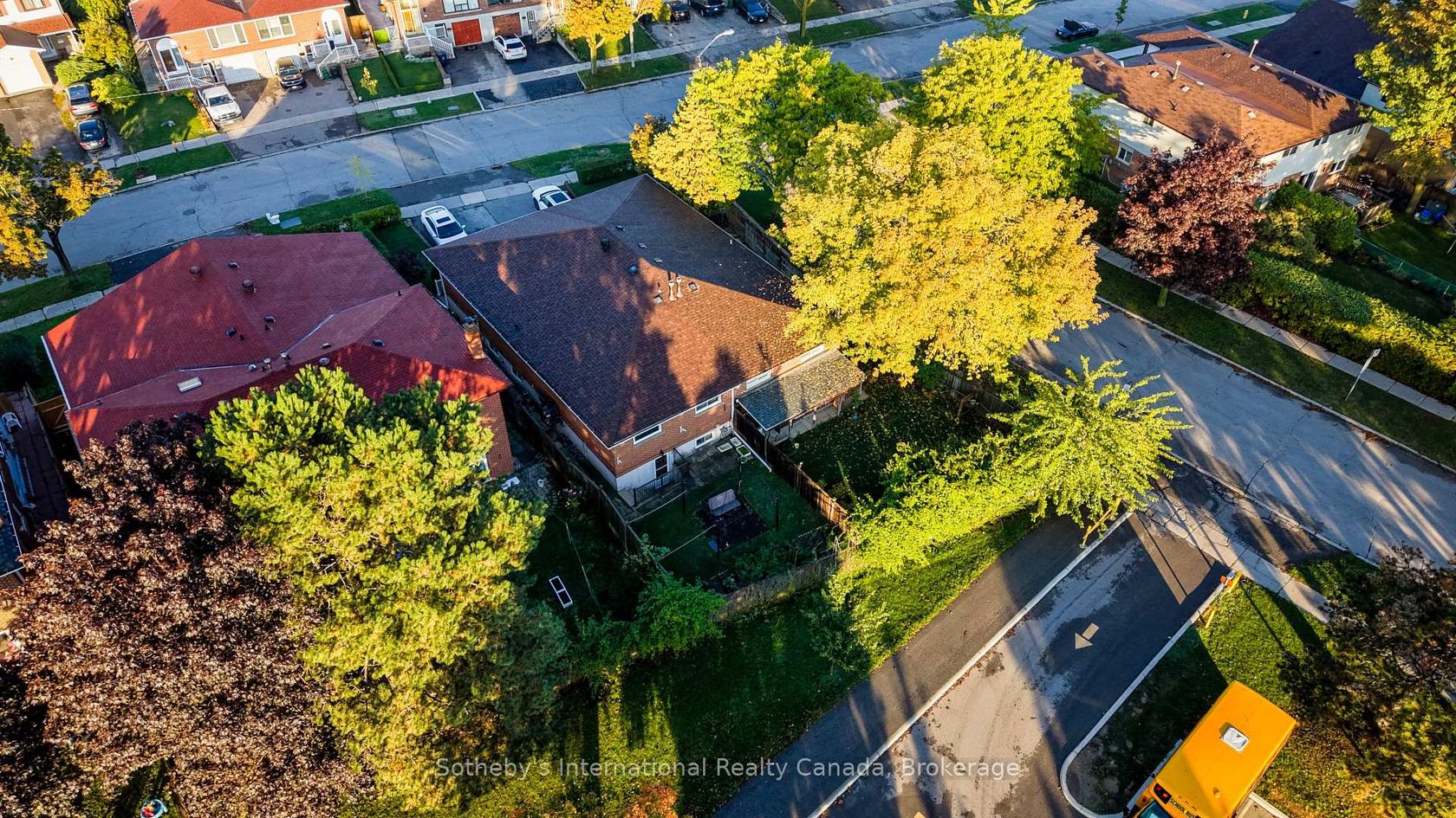 Photo 45 at 400 Cherokee Boulevard, Pleasant View, Toronto Photo 45 at 400 Cherokee Boulevard, Pleasant View, Toronto