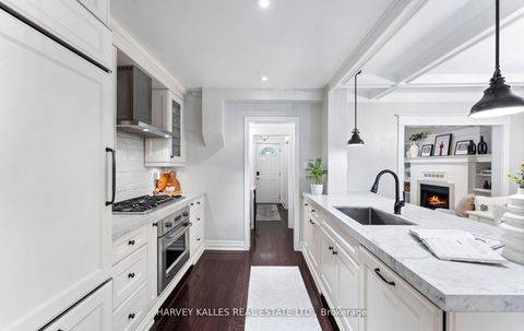 Photo 13 at 306 Wychwood Avenue, Cedarvale, Toronto