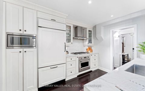 Photo 14 at 306 Wychwood Avenue, Cedarvale, Toronto