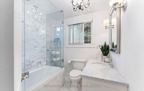 Photo 16 at 306 Wychwood Avenue, Cedarvale, Toronto