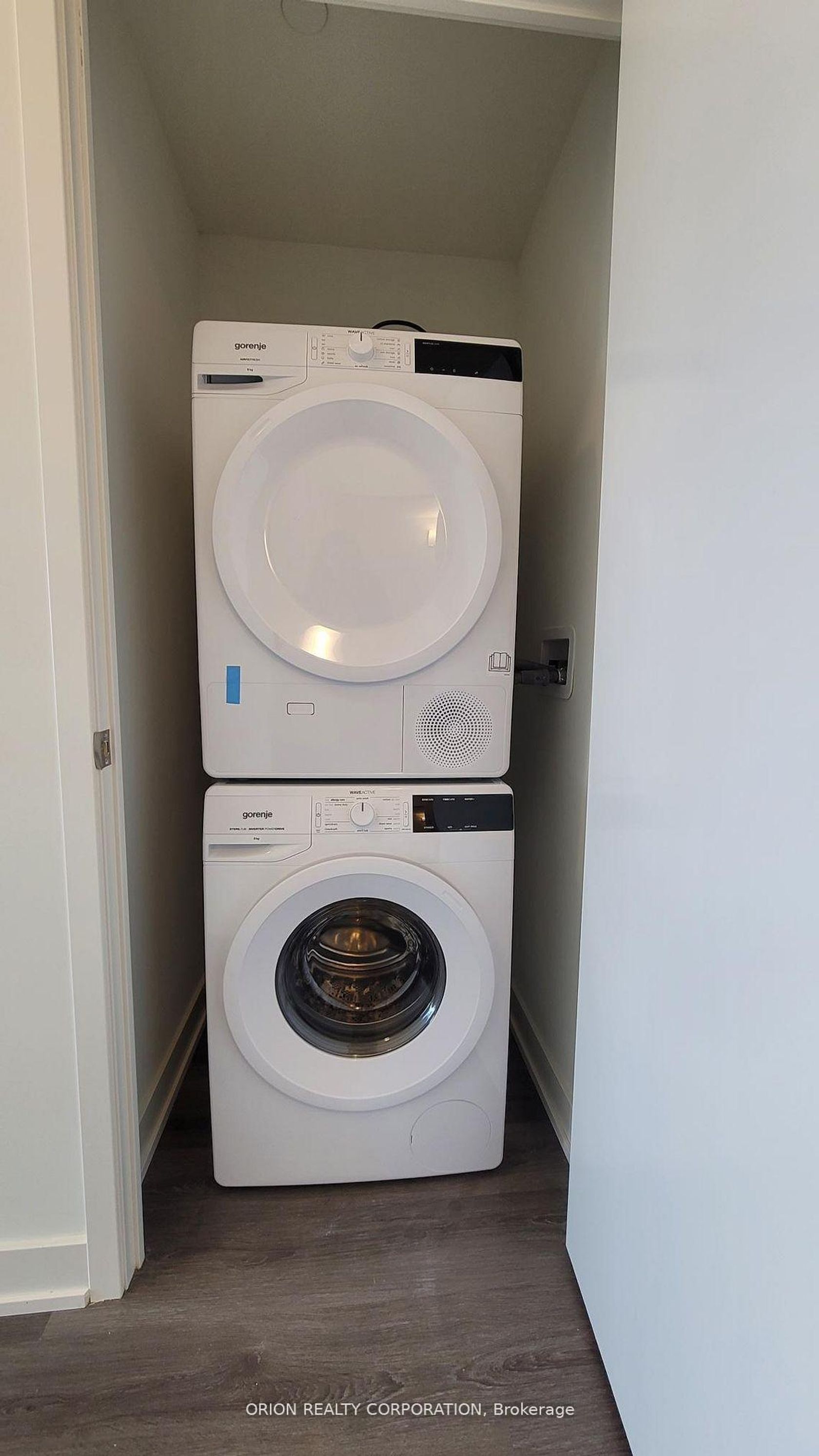 Photo 8 at 613 - 859 The Queensway, Queensway, Toronto Photo 8 at 613 - 859 The Queensway, Queensway, Toronto