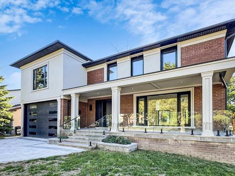 Photo 1 at 2 Inglis Gate, Branson, Toronto