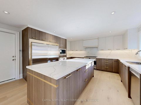 Photo 12 at 2 Inglis Gate, Branson, Toronto