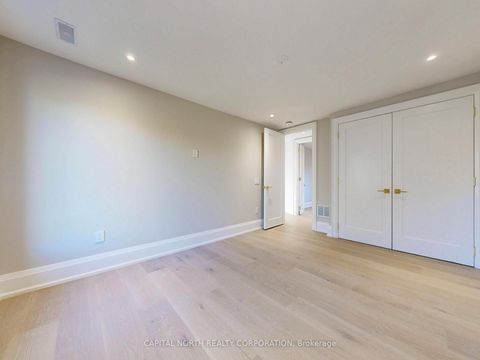 Photo 31 at 2 Inglis Gate, Branson, Toronto