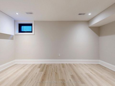 Photo 42 at 2 Inglis Gate, Branson, Toronto