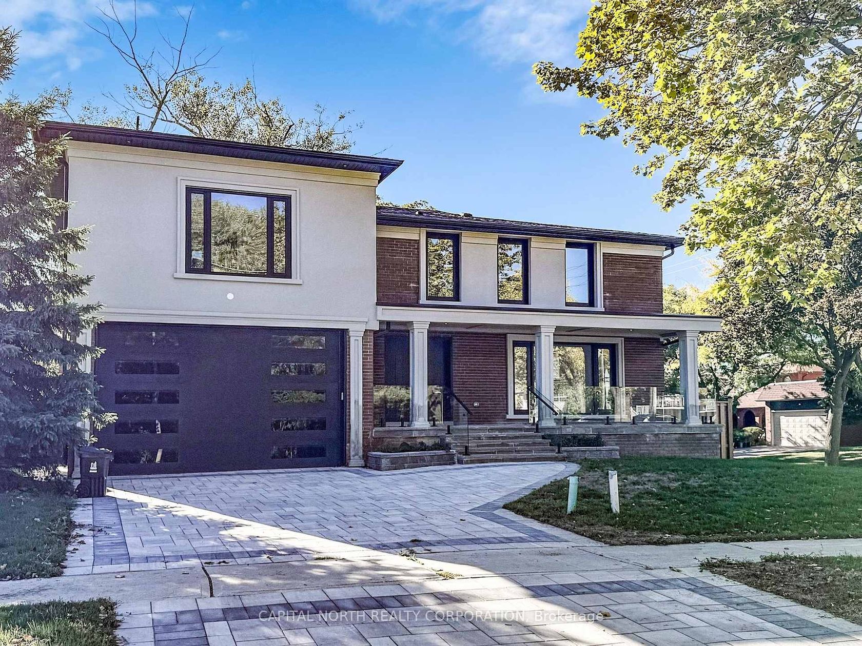 2 Inglis Gate, Branson, Toronto 
