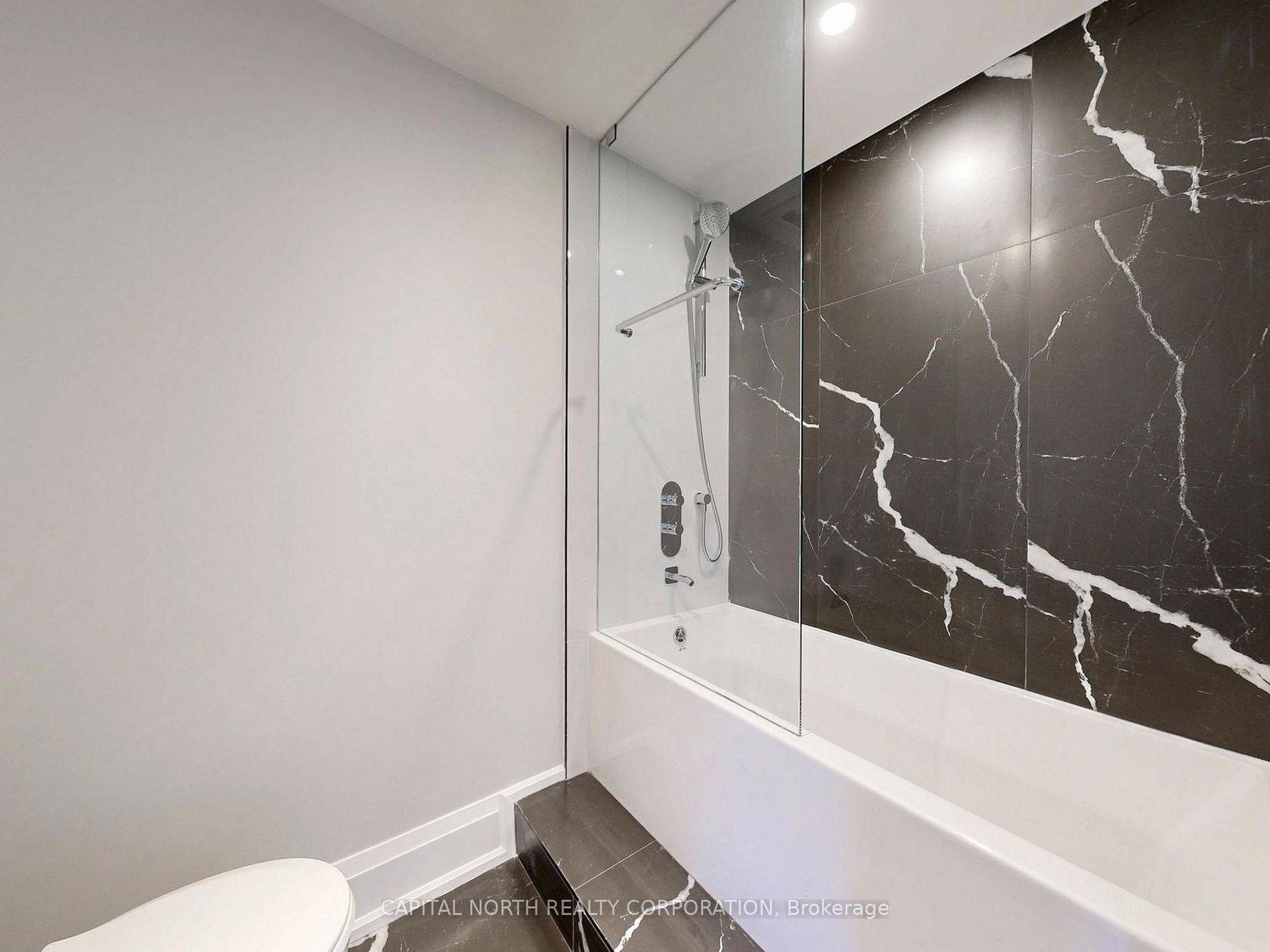 Photo 29 at 2 Inglis Gate, Branson, Toronto Photo 29 at 2 Inglis Gate, Branson, Toronto