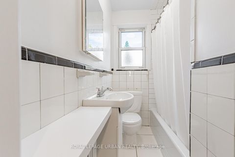 Photo 12 at 127 Cadorna Avenue, East York, Toronto