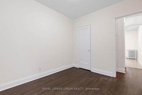 Photo 20 at 127 Cadorna Avenue, East York, Toronto