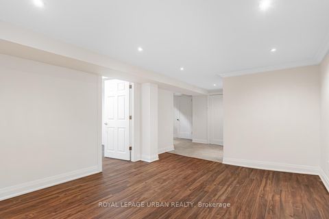 Photo 21 at 127 Cadorna Avenue, East York, Toronto