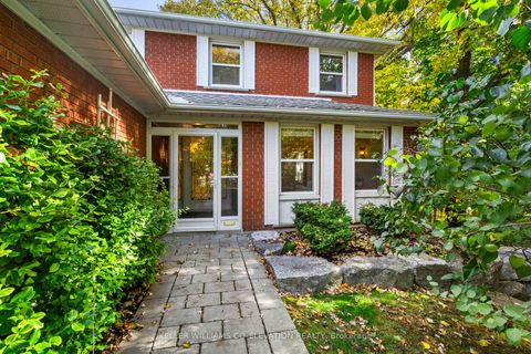 Photo 1 at 57 Tobruk Crescent, Newtonbrook East, Toronto