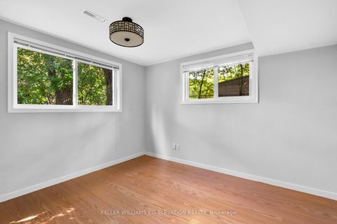 Photo 37 at 57 Tobruk Crescent, Newtonbrook East, Toronto