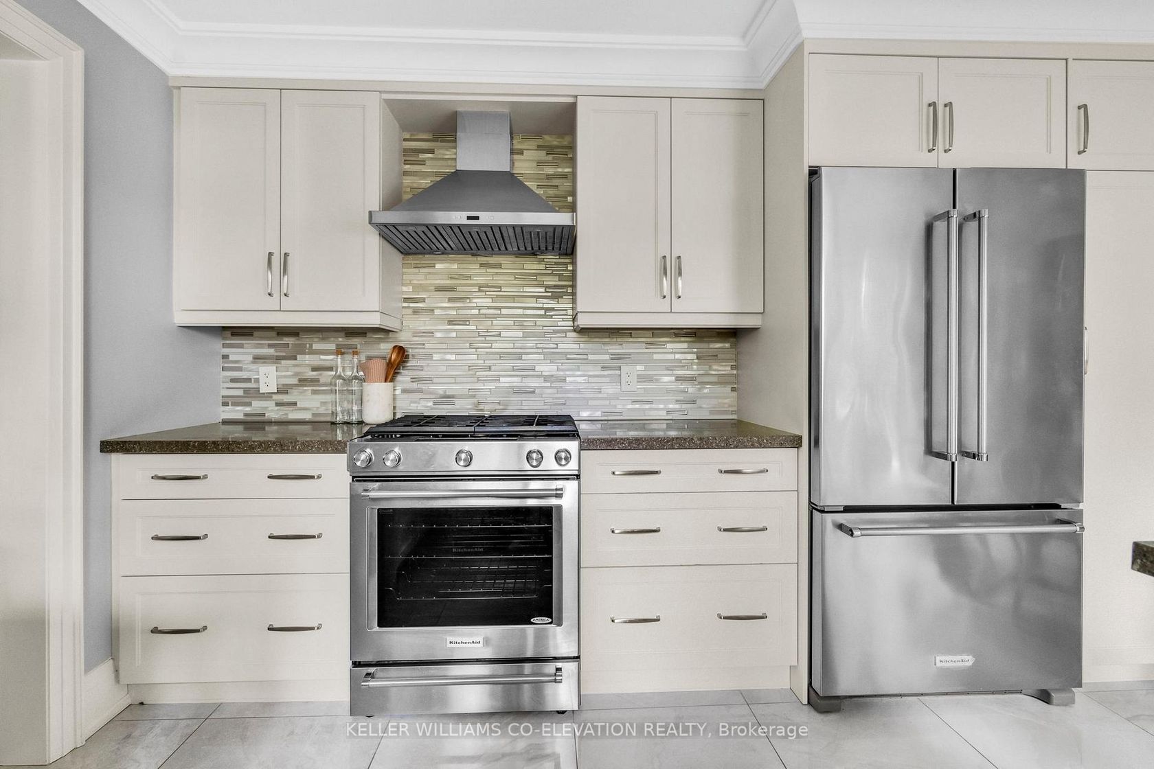 Photo 17 at 57 Tobruk Crescent, Newtonbrook East, Toronto Photo 17 at 57 Tobruk Crescent, Newtonbrook East, Toronto