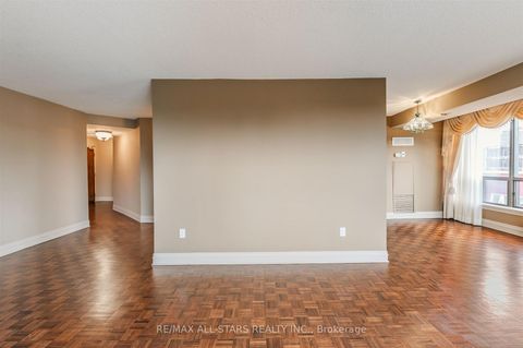 Photo 5 at 407 - 3734 St Clair Avenue E, Cliffcrest, Toronto