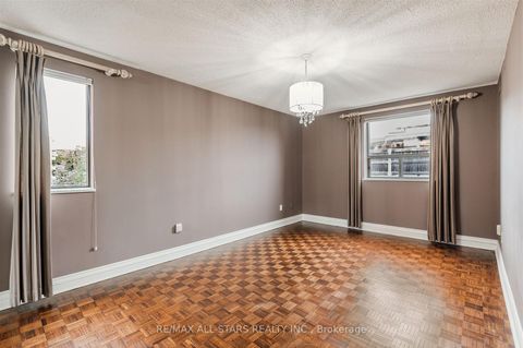 Photo 16 at 407 - 3734 St Clair Avenue E, Cliffcrest, Toronto