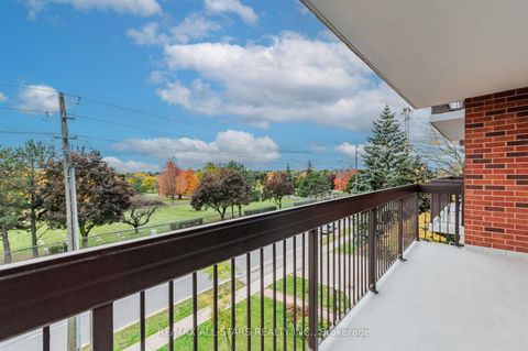 Photo 24 at 407 - 3734 St Clair Avenue E, Cliffcrest, Toronto