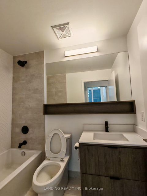 Photo 10 at 805 - 8888 Yonge Street, South Richvale, Richmond Hill