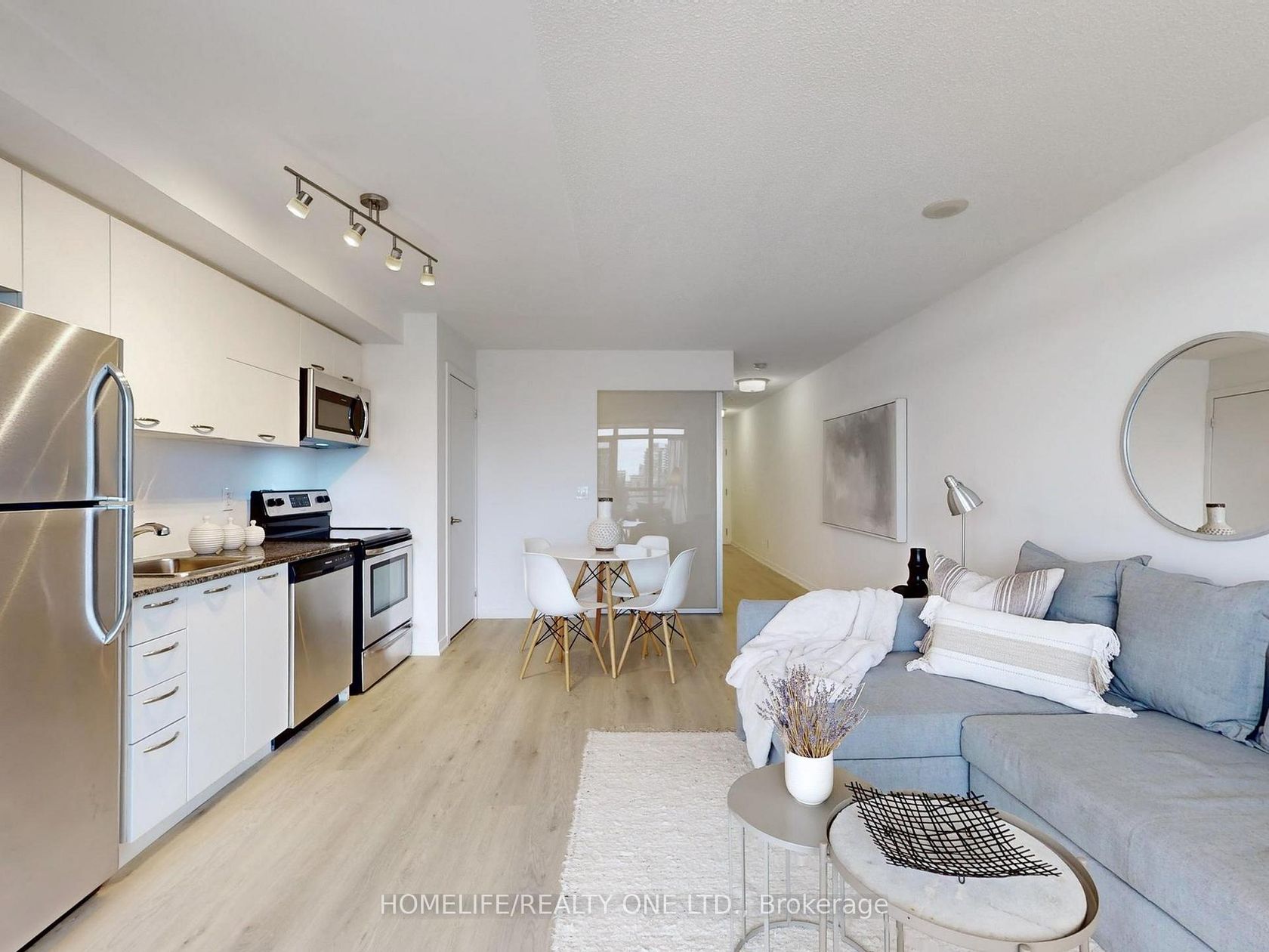 Photo 6 at 2003 - 38 Joe Shuster Way, South Parkdale, Toronto Photo 6 at 2003 - 38 Joe Shuster Way, South Parkdale, Toronto